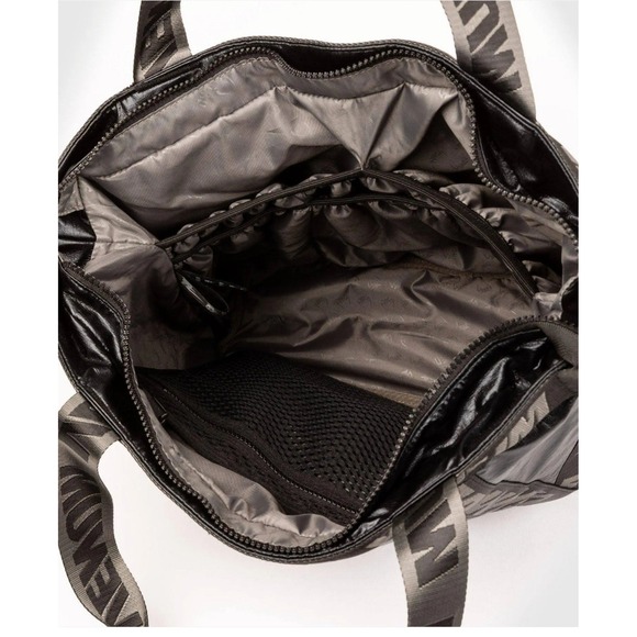 Venum UFC  Sports Bag Tote  Lite Gym Bag Boxing Sport Black - Picture 6 of 12